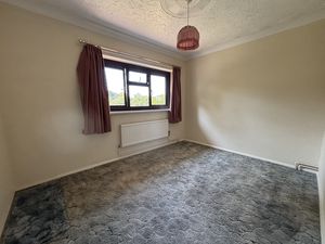 Bedroom- click for photo gallery